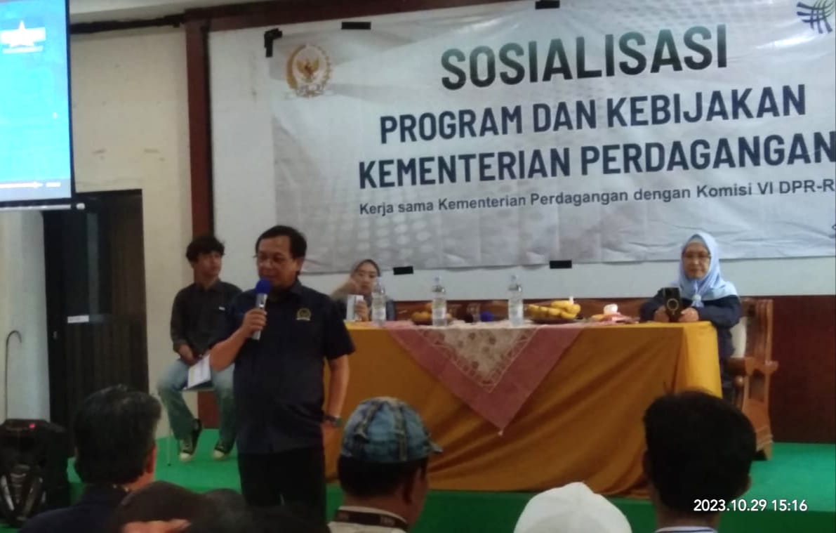 Herman Khaeron Temui Mahasiswa Unwir, Sosialisasikan Kebijakan Kemendag