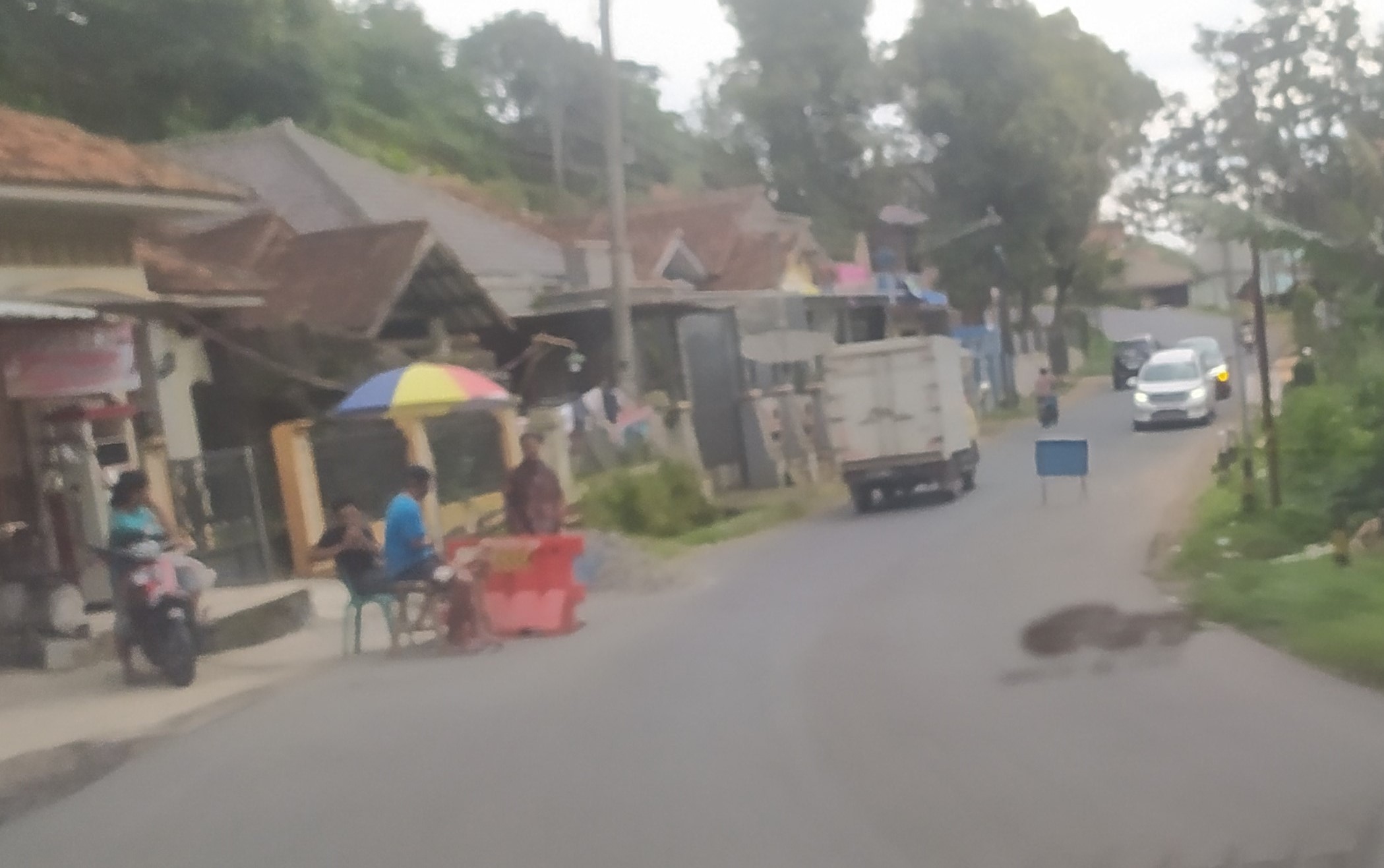 Hindari Kecelakaan, Warga Bangun Pos  Gatur  Jalur Banjaran Talaga 