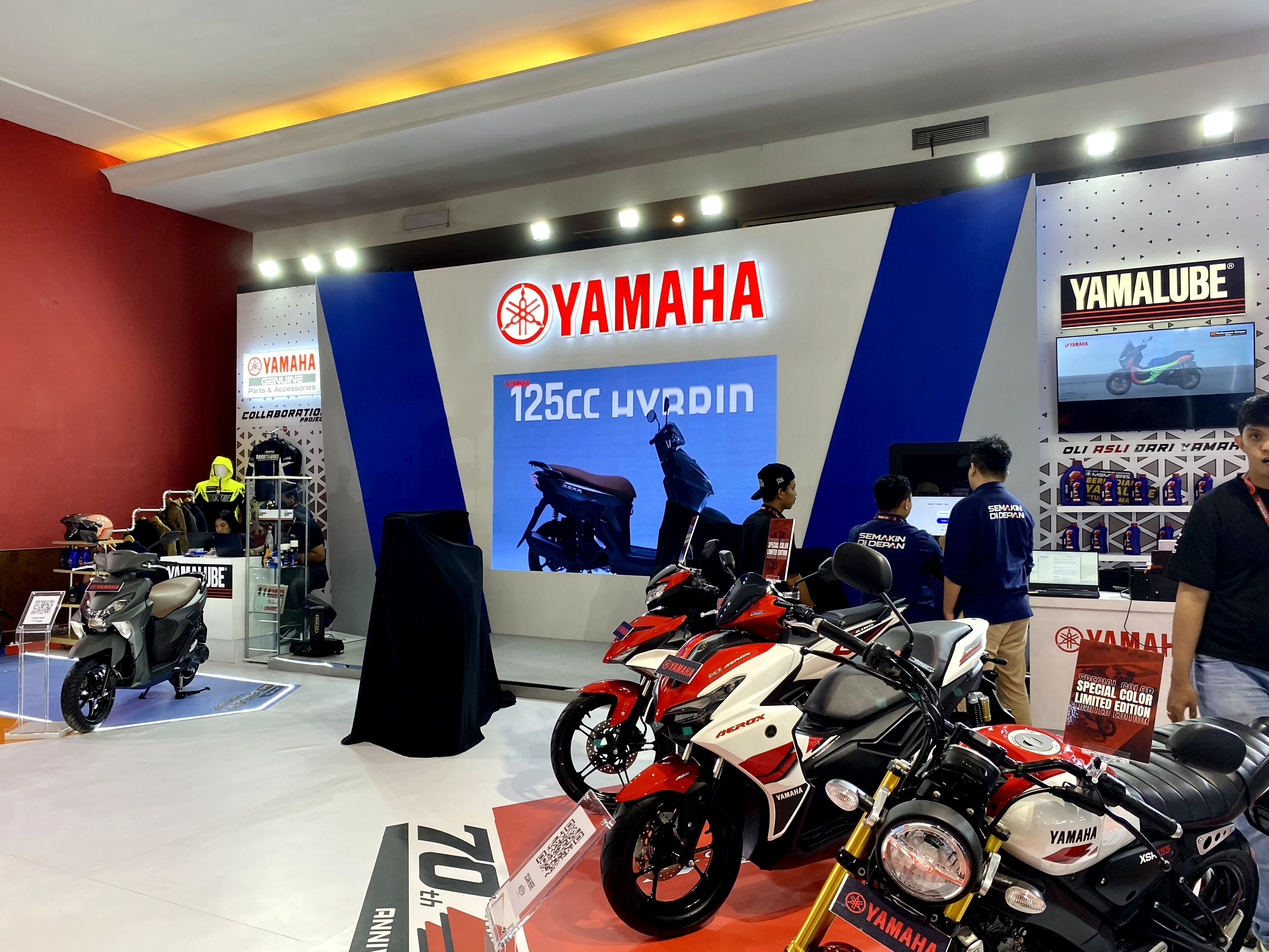 Yamaha Gebrak Maksimal di Panggung IIMS 2026, Pamerkan Model Terbaru dan Rayakan Momen Istimewa