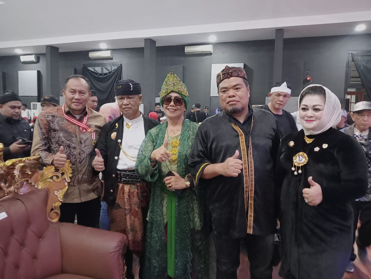 H Mulyadi SE dan Profesor  H Mufti Raih Anugerah Sunda Sabuana Awards 2026 
