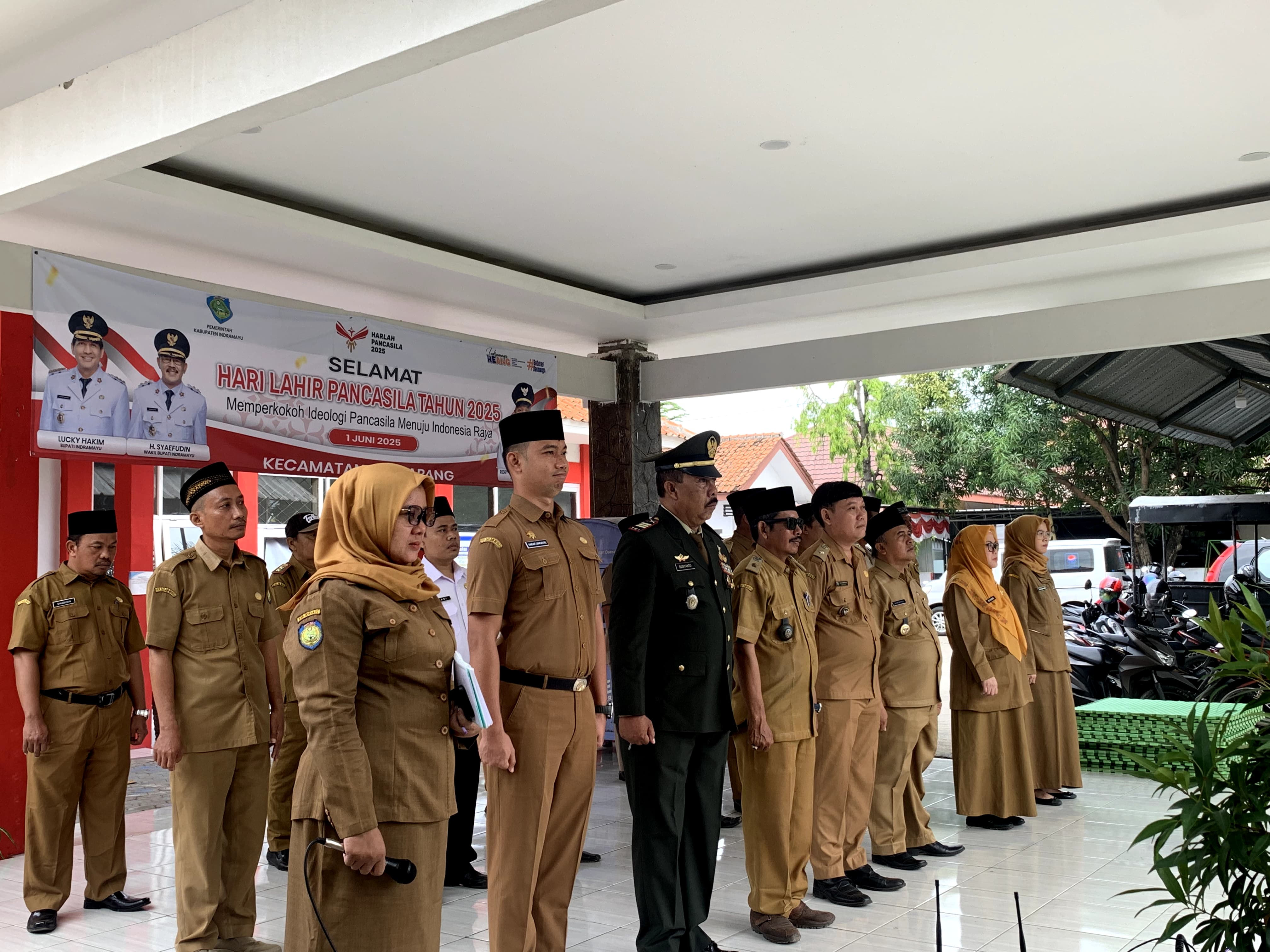 Peringati Hari Kesaktian Pancasila, Camat Jatibarang Ajak Seluruh Elemen Jaga NKRI