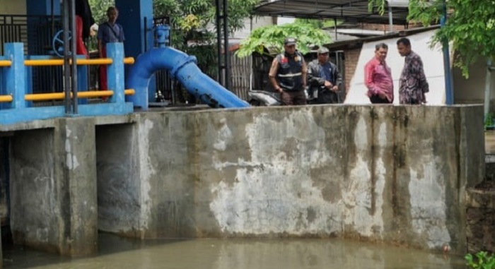 Kurangi Genangan, Diskimrum Operasikan Tiga Pompa Air