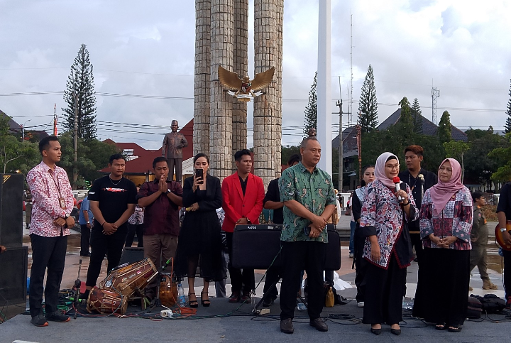 Nina Agustina Resmi Akhiri Jabatan Sebagai Bupati Indramayu, Beri Pesan Penting untuk Masyarakat