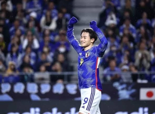 Keberuntungan? Ayase Ueda Cedera, Striker Jepang Absen! Jelang Menghadapi Indonesia di Kualifikasi Piala Dunia