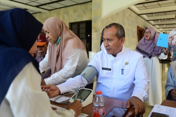 Meriahkan Tahun Baru Islam 1447 H, Pemkab Indramayu Gelar Pemeriksaan Kesehatan Gratis