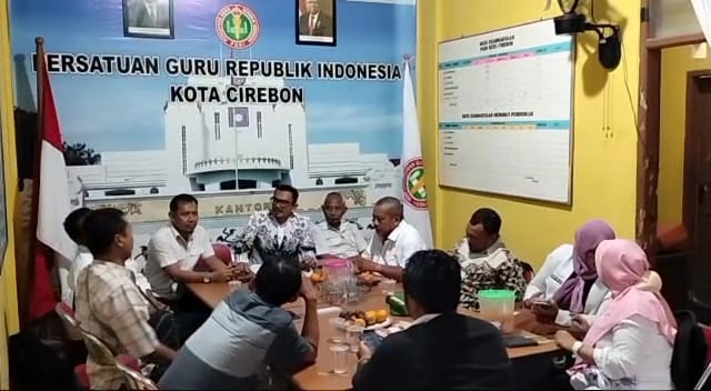 PGRI Kota Cirebon Protes Tunjangan Profesi Guru Hilang