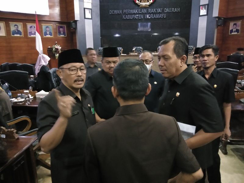 Penyampaian RAPBD 2023 Hanya Dilakukan Pejabat Eselon II. DPRD Geram, Minta Wabup Lucky Hakim Dipanggil 