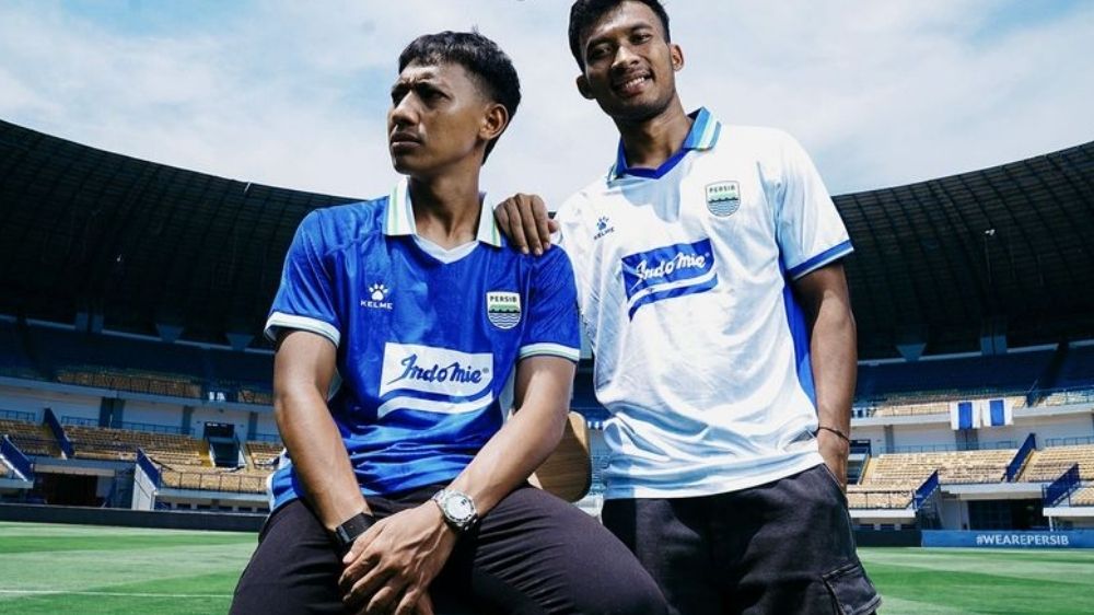 Persib Bandung Rilis Jersey Teranyar ACL 2025/26, Bandung City Spirit of Champions Jadi Inspirasi