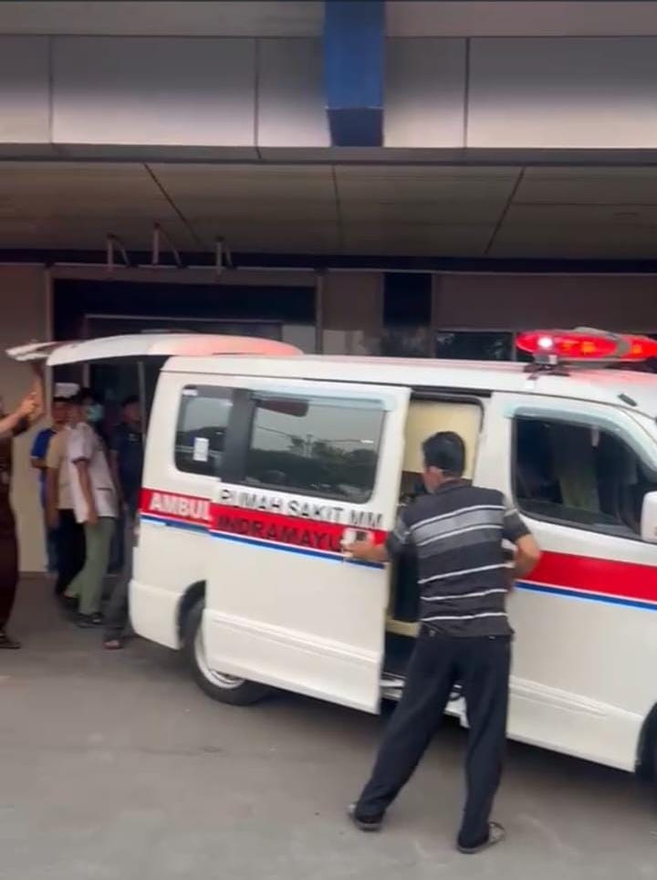 Kebakaran RS Mitra Medika Indramayu, Belasan Pasien Dievakuasi ke RSUD Indramayu