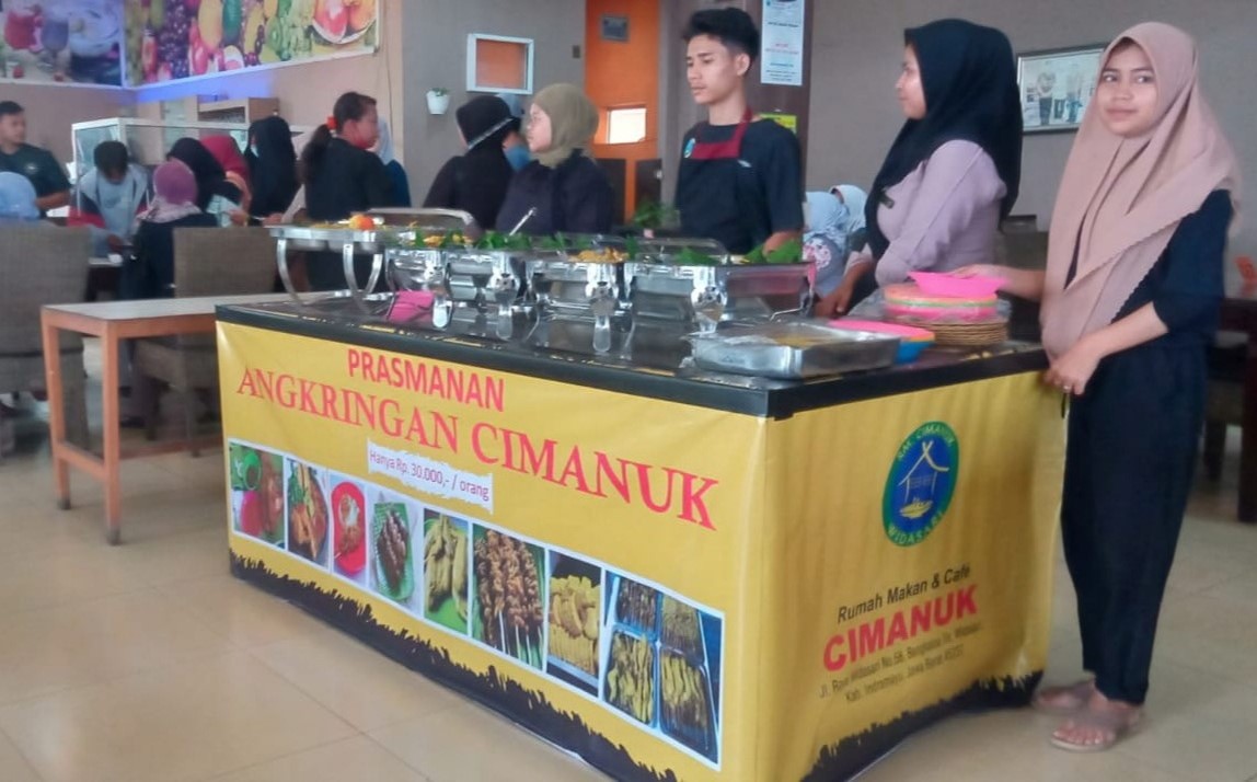 Resto dan Cafe Cimanuk Sediakan Prasmanan Angkringan