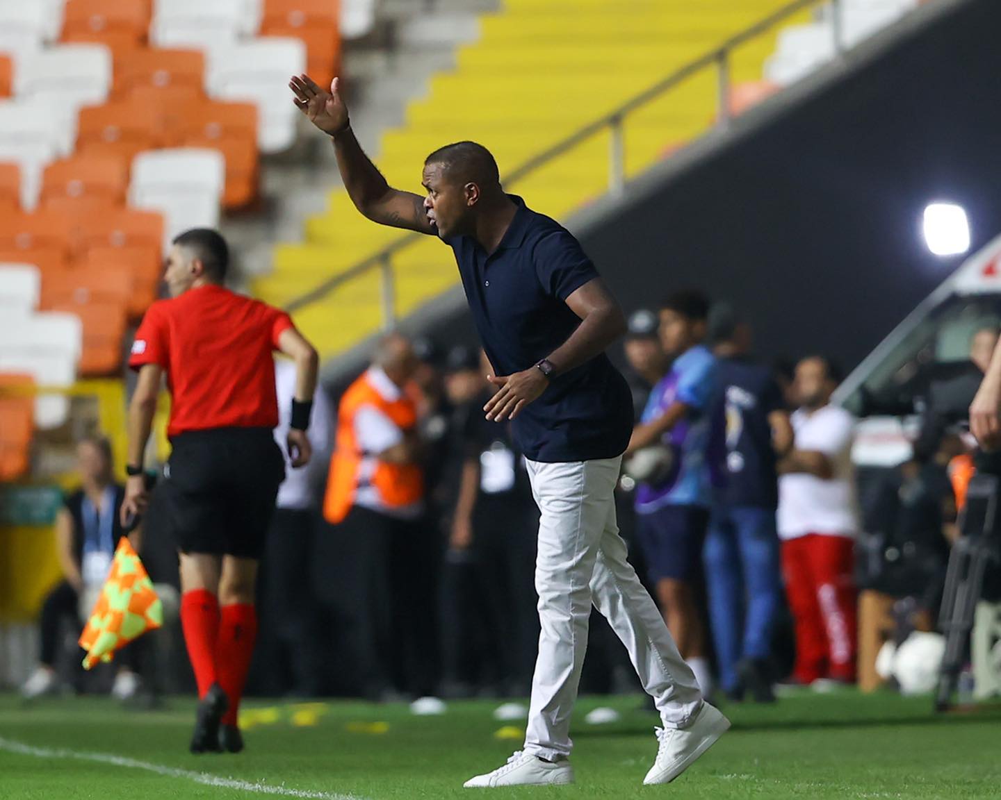 Patrick Kluivert Dukung Timnas Indonesia ke Piala Dunia 2026 dengan Pemain Naturalisasi