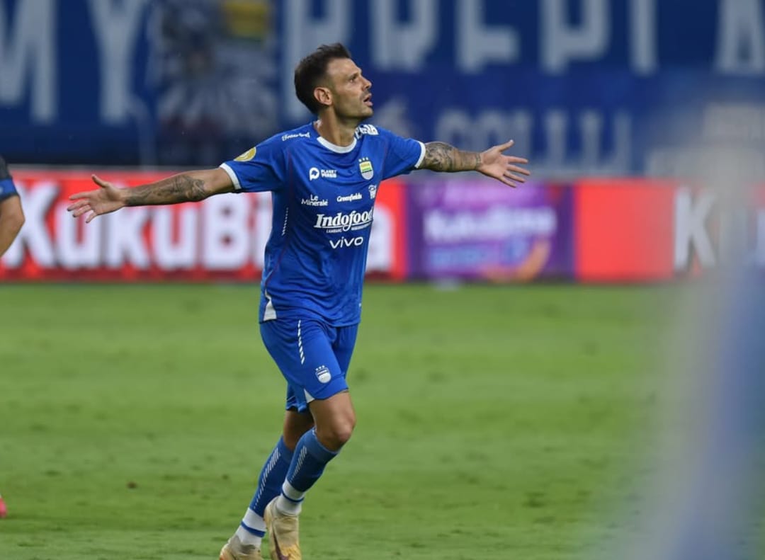 7 Pemain Persib Sudah Resmi Hengkang, Tyronne del Pino Unggah Kode Perpisahan, Ikut Keluar?