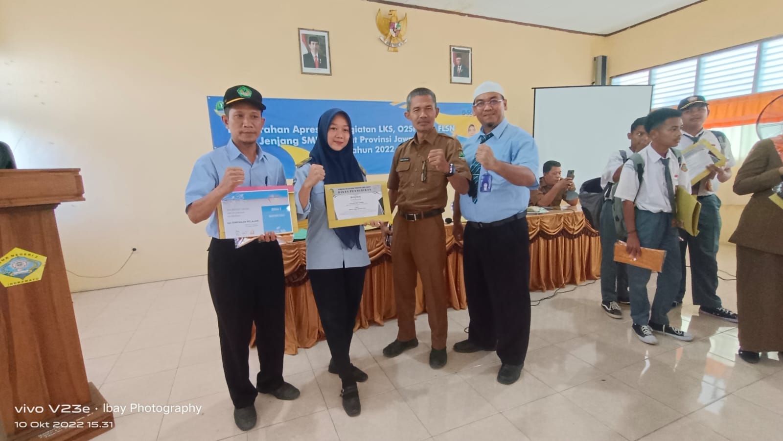 Pelajar SMK PUI Jatibarang Raih Runner-up Menyanyi Solo FLS2N Jabar