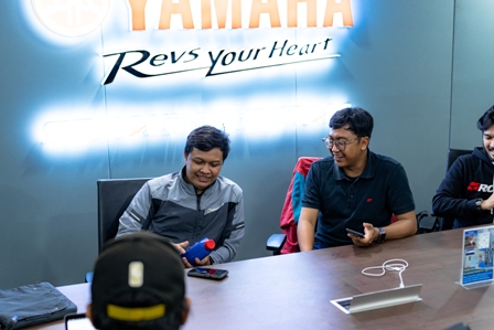 Touring Jarak Jauh Lebih Siap, Maksimalkan Servis di Bengkel Resmi Yamaha