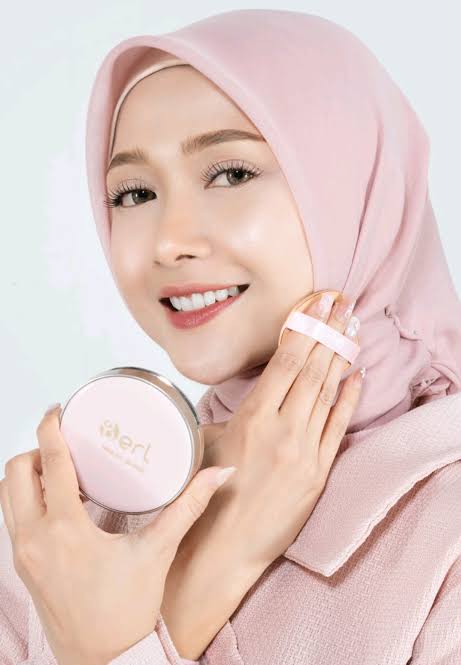 Ingin Makeup Flawless Tanpa Ribet? Saatnya Pakai Cushion yang Bikin Kulit Kelihatan Sehat, Fresh, dan Bercahay