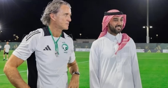 Bernasib Sama dengan Graham Arnold, Pelatih Arab Saudi Roberto Mancini Dipecat, Korban Timnas Indonesia?