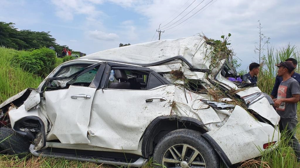 Rombongan Bhikkhu Kecelakaan di Tol, 3 Tewas  