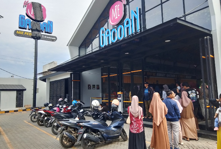 Grand Opening Gacoan Indramayu Diserbu Pengunjung, Jadi Sorotan di Hari Pertama