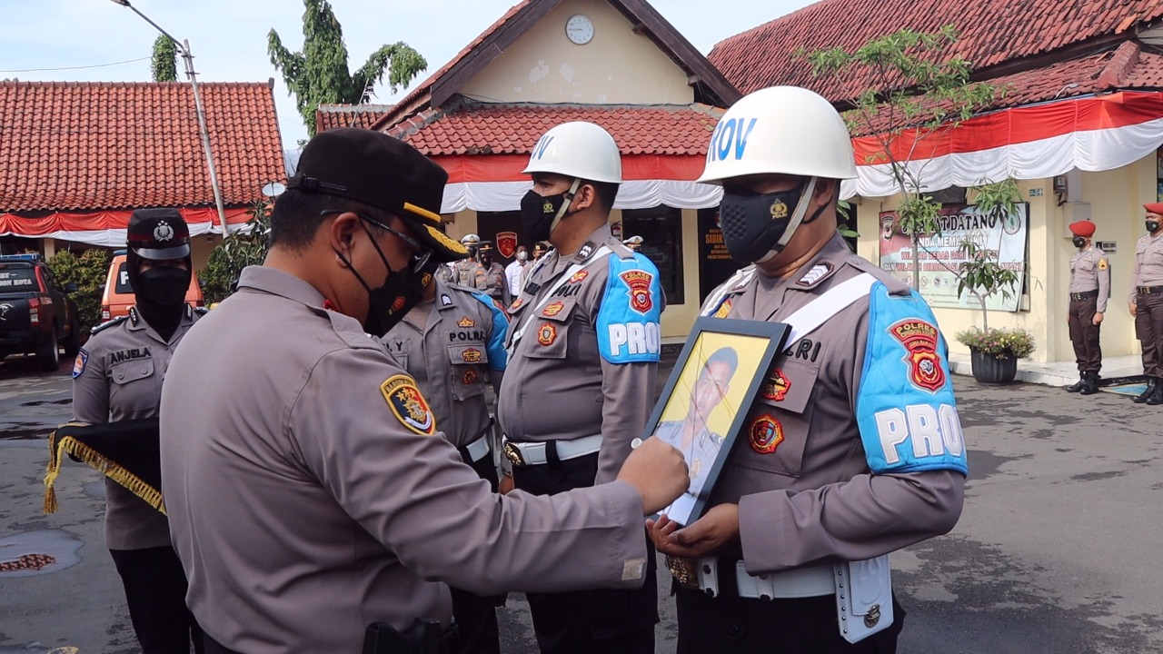 Dua Tahun Bolos Tugas, Seorang Anggota Polres Ciko Dipecat