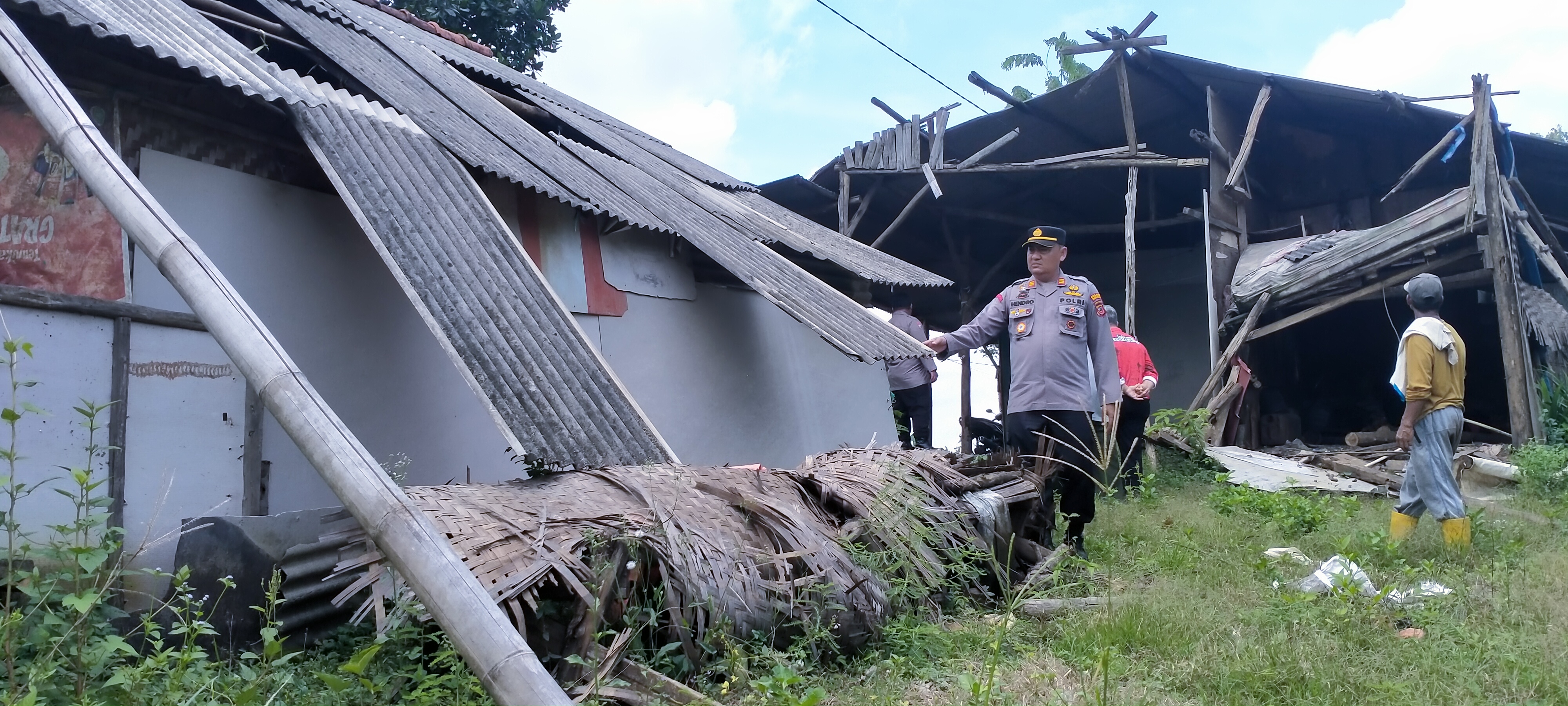 Beredar Informasi Bohong  Banjir Pasca Peristiwa Angin  Kencang di Desa Cikawung 