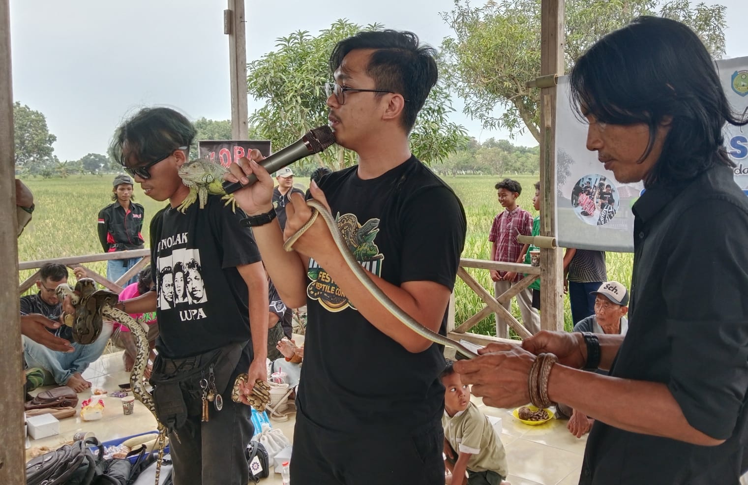 KORIN Berikan Edukasi Terkait Hewan Reptil kepada Masyarakat Indramayu