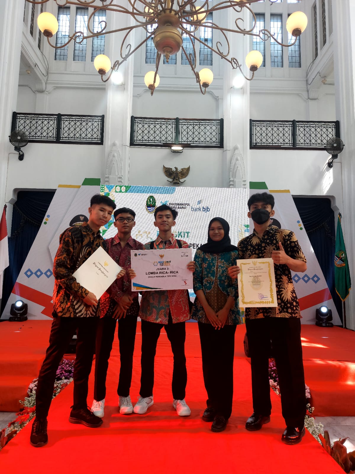 KEREN!! Ekskul Jurnalistik Smanja Sabet Juara 3 Reels Pancasila Tercinta Tingkat Jawa Barat