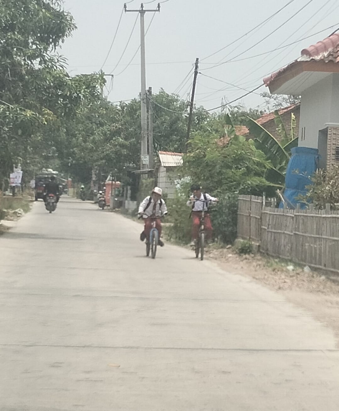 Satu Kilo Meter Lebih Jalan Desa Sukahaji Blok Cangkingan Dibangun