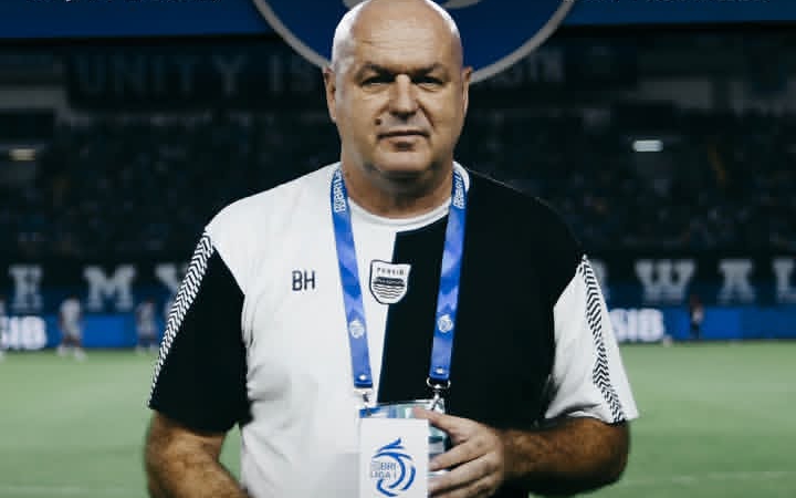 Thom Haye Dituntut Cepat Adaptasi oleh Bobotoh, Begini Tanggapan Bojan Hodak 