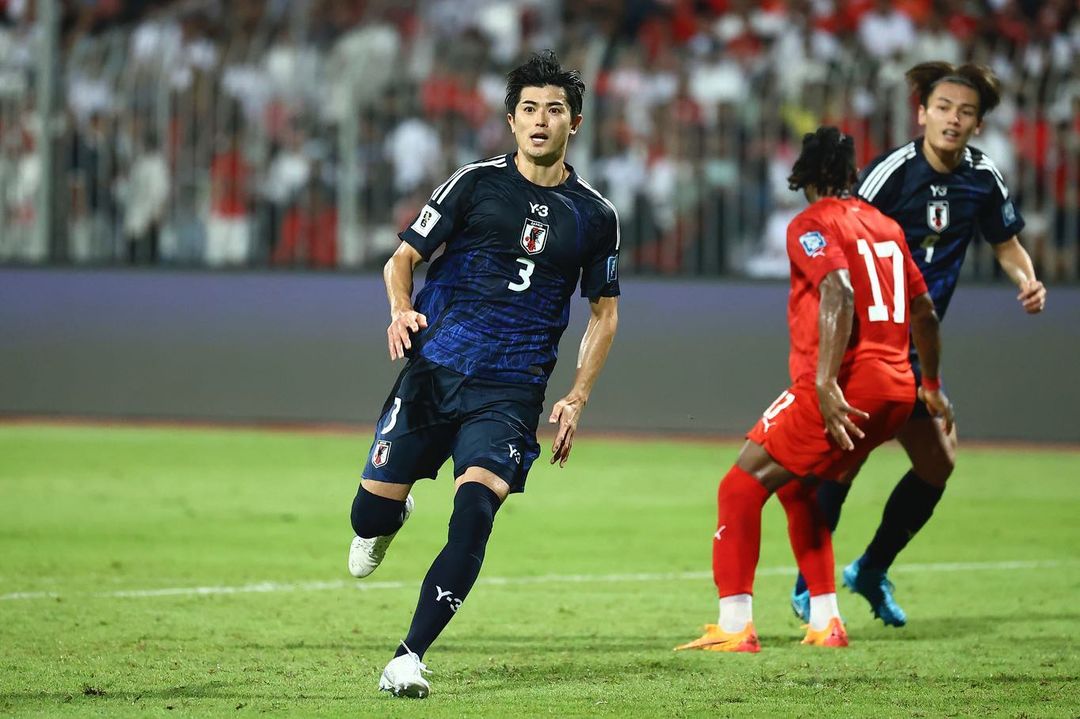 Bek Andalan Jepang Shogo Taniguchi Cedera, Terancam Absen Lawan Indonesia di Kualifikasi Piala Dunia 2026