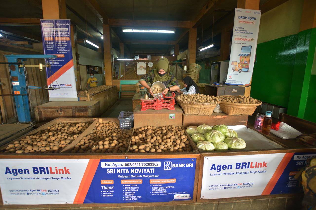 1,2 Juta AgenBRILink Jangkau 88 Persen Wilayah Indonesia, BRI Hadirkan Layanan Keuangan Hingga ke Pelosok