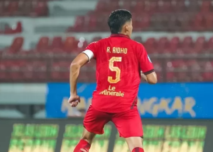 Pulang ke Liga 1, Pelatih Persebaya Waspadai Sosok Rizky Ridho, Minta Pelatih Persija Tepikan Rizky