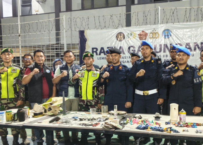 Razia Gabungan di Lapas Indramayu, Petugas Temukan Paku dan Tes Urine 25 Orang