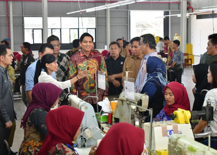 Pemkab Indramayu Komitmen Dorong Pertumbuhan Investasi dan Perluas Lapangan Kerja