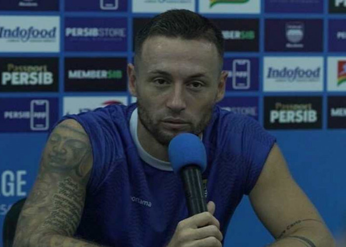 Bos Persib dan Marc Klok Angkat Suara Soal Minim Dukungan Bobotoh Stadion Sepi saat Laga ACL 2
