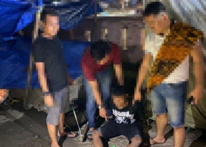 Pria Pembawa Sabu-sabu Ditangkap Polisi di Pinggir Jalan 