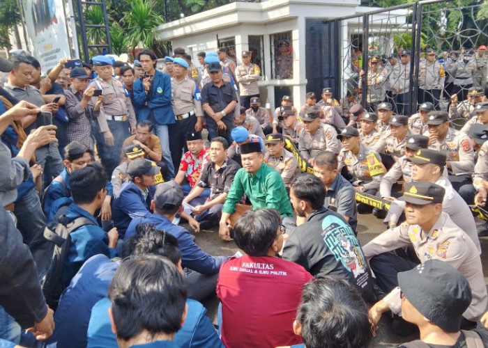 Mahasiswa Indramayu Turun ke Jalan, Kritik Pemangkasan Anggaran Pendidikan