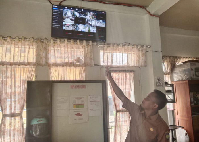 Pastikan Keamanan Desa, Pemdes Tegalwirangrong Pasang CCTV di 11 Titik