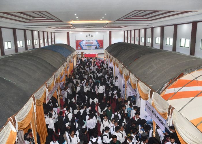 Membludak, Ribuan Pencaker Serbu Job Fair SMK Muhammadiyah Kandanghaur 2023