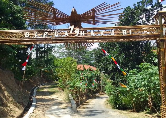 Miniatur Patung Garuda Ala IKN Terbuat dari Bambu 3 Dimensi Dibangun Warga Pinara Kuningan 