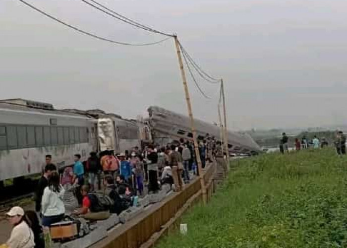 Terjadi Kecelakaan Kereta Api KA Turangga dan Commuterline Bandung Raya di Petak Jalan Haurpugur – Cicalengka