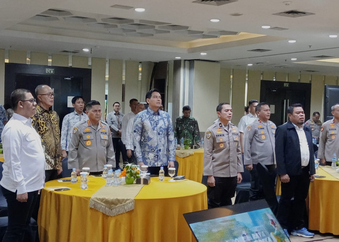 Karyoto Turun Langsung Dampingi Petani Jagung, Tokoh Indramayu Beri Apresiasi