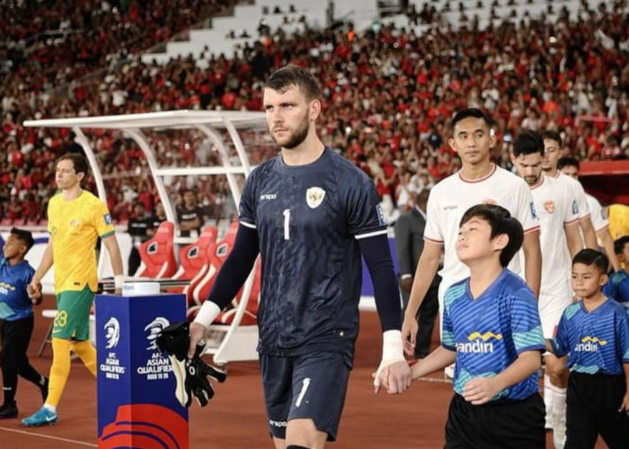 MENYALA! Perdana Tampil di GBK, Maarten Paes Jadi Pahlawan Timnas Indonesia vs Australia