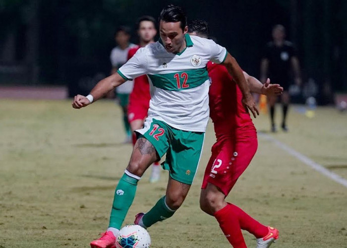 Sudah Lama Tak Panggil! Kini Ezra Walian Berambisi Kembali Ingin Bela Timnas Indonesia