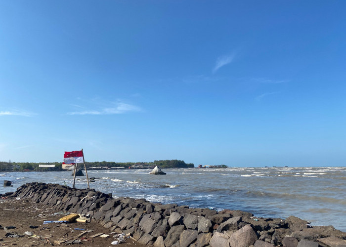 Dulu Dikenal Pantai Karangsong, Kini Jadi Pantai Kasih