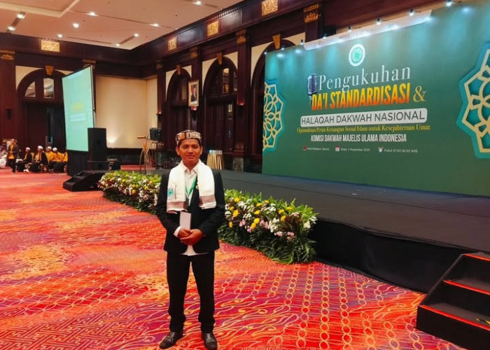 Bukan Sembarang Da'i, Pria Asal Lelea Ini Dikukuhkan Sebagai Da’i Standardisasi MUI Pusat