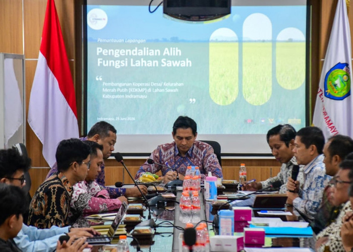 Lucky Hakim Tegaskan Komitmen Jaga Lahan Sawah di Tengah Pembangunan KDKMP
