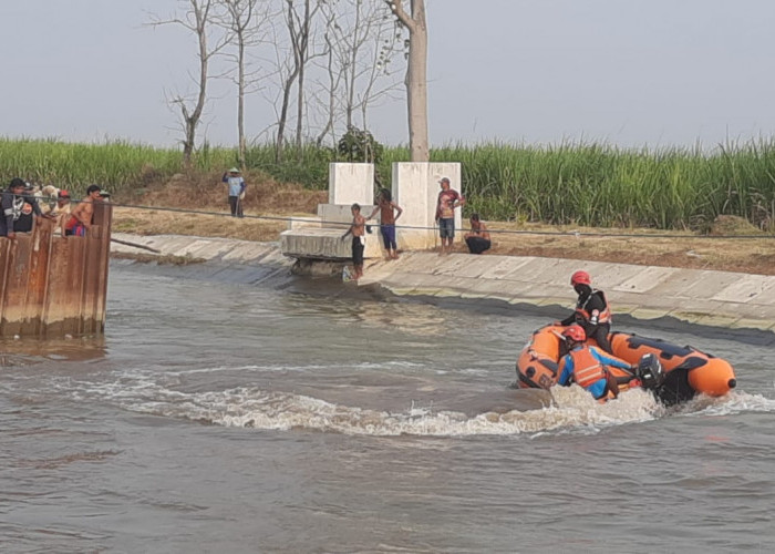 Tim Gabungan Lakukan Pencarian Orang Tenggelam Di Sungai Cipelang