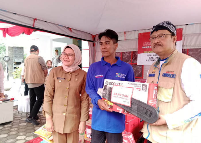 Mensos RI Gus Ipul Resmikan Lumbung Sosial di Kecamatan Kandanghaur