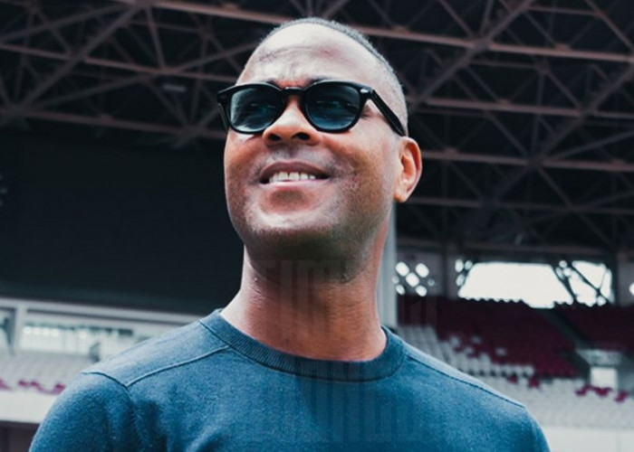 Coach Kluivert Akui Menit Bermain Tak Cukup, Ini Faktor Lain Pemain Dipilih Masuk Timnas Indonesia 2025