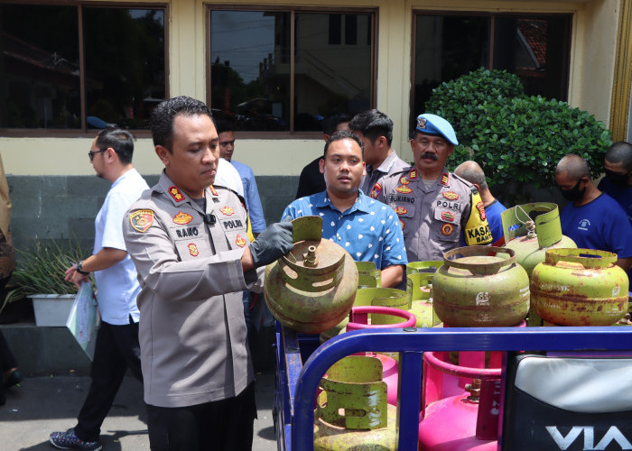 Polres Cirebon Kota Tangkap Tiga Pelaku Pengoplosan Gas Subsidi ke Tabung Gas Non Subsidi